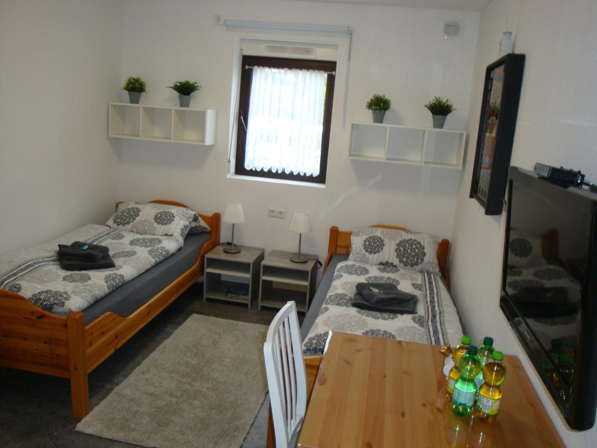Cenet 1 Zimmer Apartment Sindelfingen Exterior foto